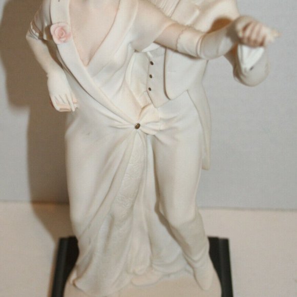 Moulin Rouge Giuseppe Armani Sculpture 1303F